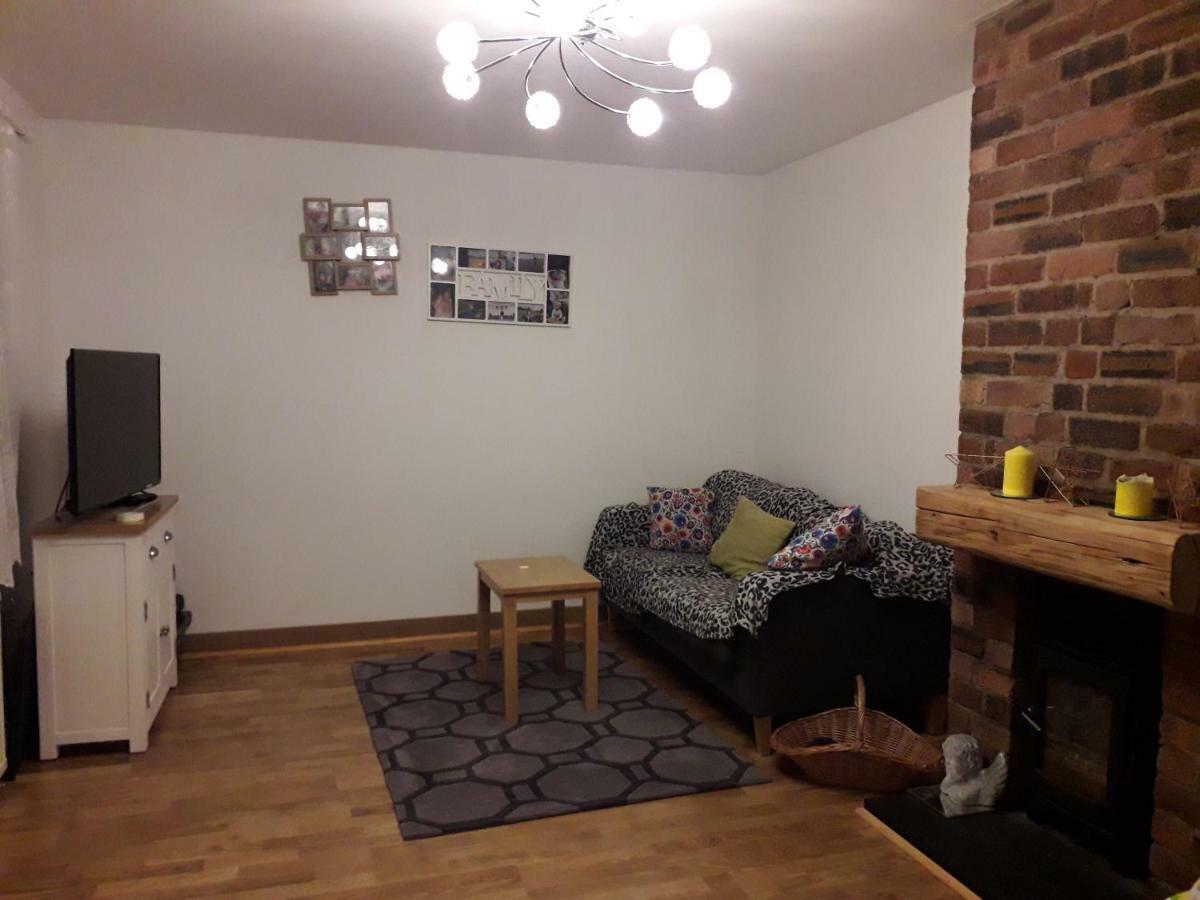 Vintage double bedroom Victoria 1 Dunfermline Exterior foto
